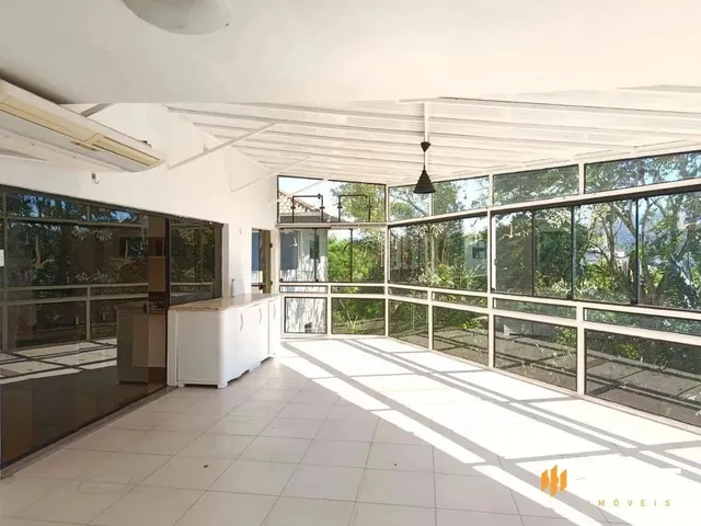 Imagem 3: Casa com 5 Dormitórios para Alugar, 421 M² por R$ 8.630,00/Mês - Ponta Aguda
