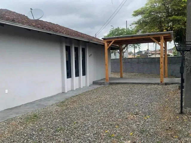 Imagem: Casa no Aventureiro com 3 Quartos para Locação