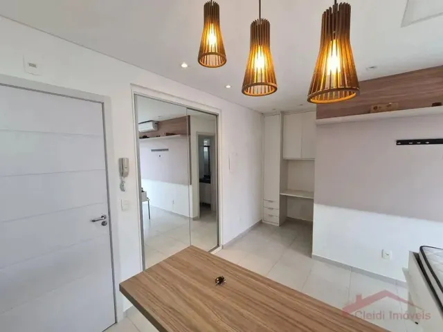 Imagem: O apartamento possui 1 Dormitório, 1 Banheiro, 1 Vaga na