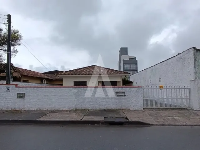 Imagem 1: Casa Localizada no Bairro Aventureiro, Composta por Dois Quartos, Varanda e Uma Vaga de Ga