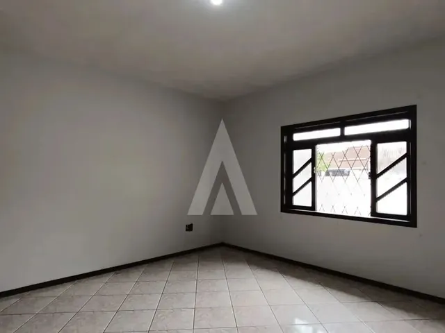 Imagem 13: Casa Localizada no Bairro Aventureiro, Composta por Dois Quartos, Varanda e Uma Vaga de Ga