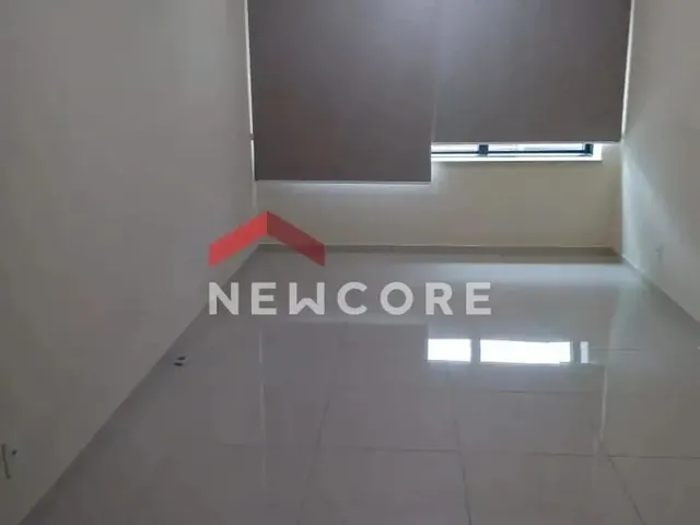 Imagem: Sala Comercial em Rua Pinto de Figueiredo