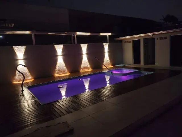 Imagem: Casa em Guaratuba - Piscina com Hidromassagem