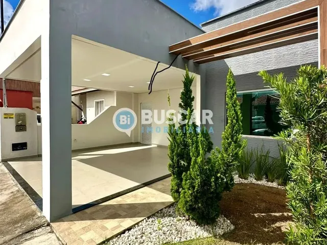 Imagem: Casa 2/4 Reformada no Sim com Varanda e