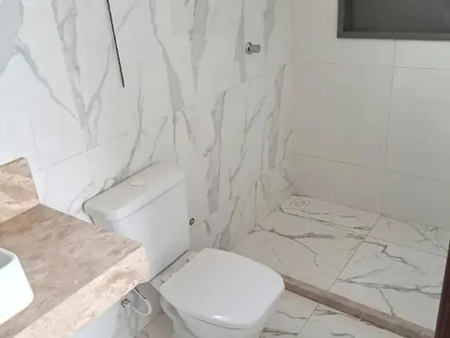 Imagem 2: Supre Moderna - Parque Ipê, Rua Asfaltada e Gigantesca 3/4 Casa com Closet, Suíte