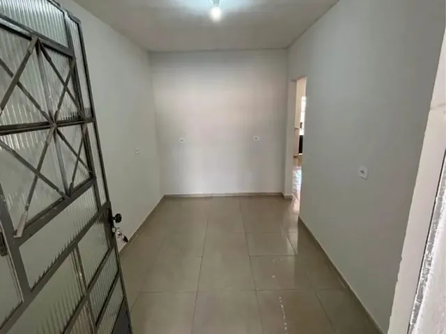 Imagem 6: Casa com 3/4, 2 Banheiro, no Caseb