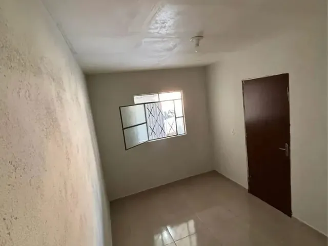 Imagem 2: Casa com 3/4, 2 Banheiro, no Caseb
