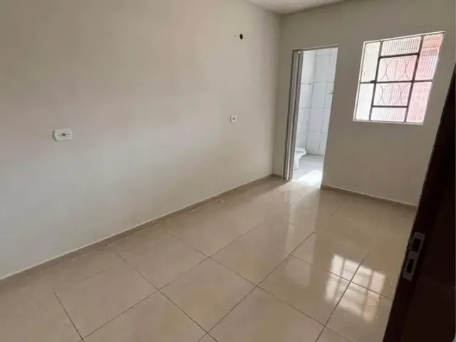 Imagem 3: Casa com 3/4, 2 Banheiro, no Caseb