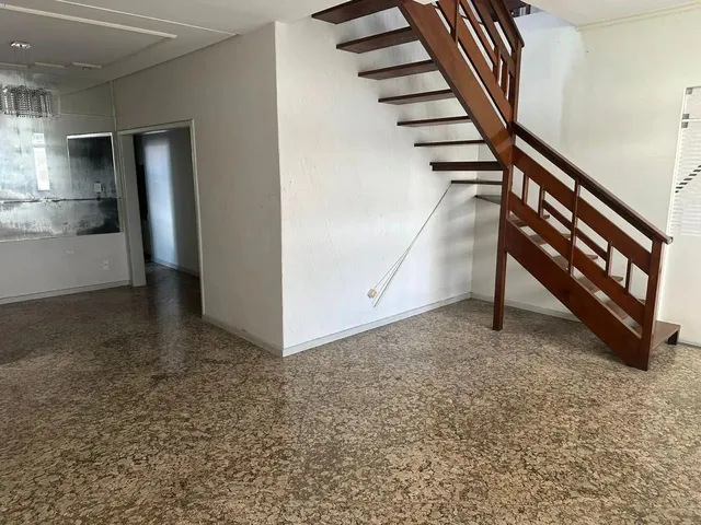 Imagem 4: Excelente Casa Duplex de Alto Padrão