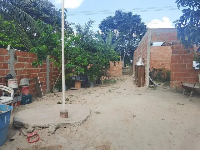 Imagem 8: Casa com Quintal com 10 Largura e 82 de Comprimento