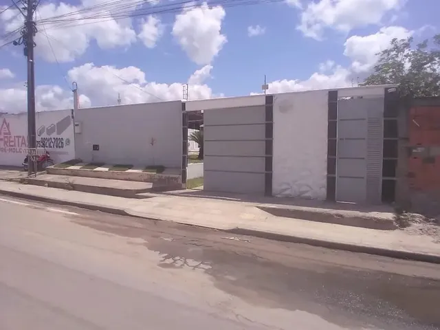 Imagem 2: Casa com Piscina