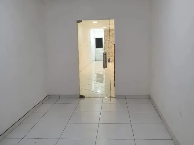 Imagem 2: Vendo Casa com Dois Pavimentos Próximo Aabb e Praça Morena Bela em Serrinha-Ba