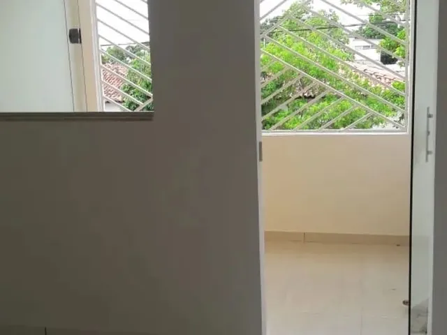 Imagem 7: Vendo Casa com Dois Pavimentos Próximo Aabb e Praça Morena Bela em Serrinha-Ba