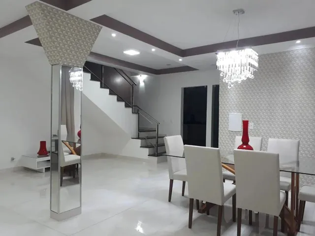 Imagem 2: Linda Casa Duplex com 4/4 Suite, Sala Copa, Cozinha, Próximo Ao Centro de Feira
