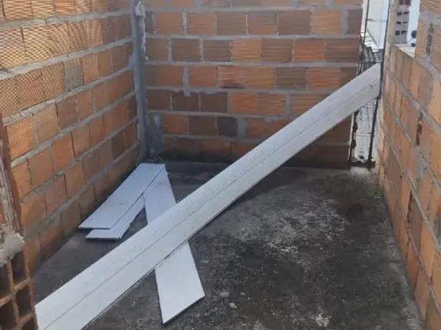 Imagem 8: Terreno + Casa Semi Construída em Valença