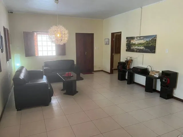 Imagem 12: Casa com Piscina 3/4