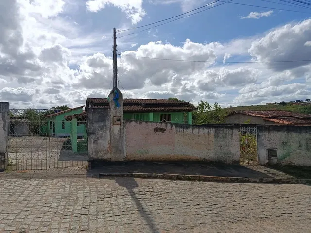 Imagem: Terreno de 2.300M² com 1 Casa e 2 Kitnets