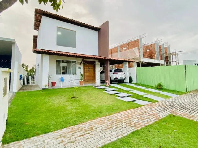 Imagem: A casa em condomínio possui 4 Dormitórios, 1 Suíte, 3