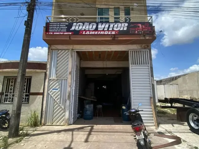 Imagem: A casa possui 4 Dormitórios, 2 Suítes, 3 Banheiros, 1