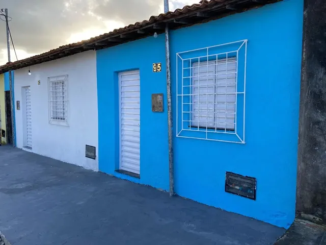 Imagem: Vende_Se Terreno com 2 Casas no Centro de