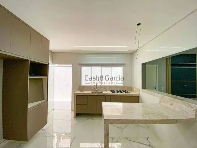 Imagem: Casa com 3 Dormitórios para Alugar, 150