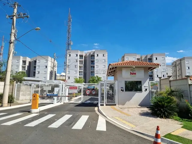 Imagem: Apartamento com 02 Quartos no Condomínio