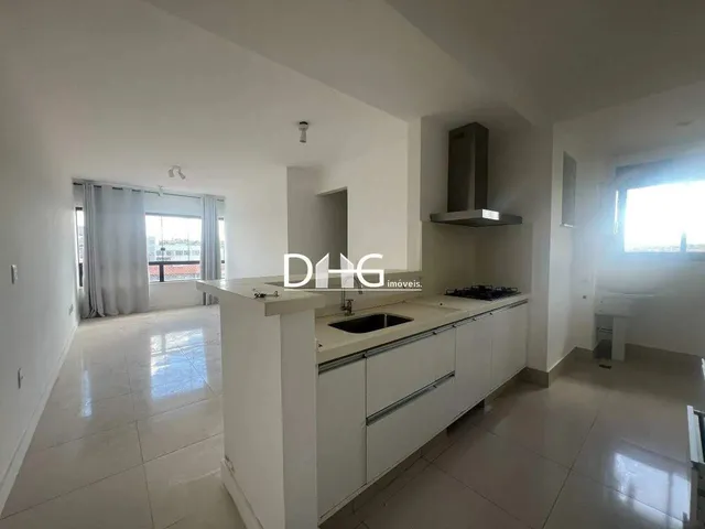 Imagem: O apartamento possui 3 Dormitórios, 1 Suíte, 2 Banheiros,
