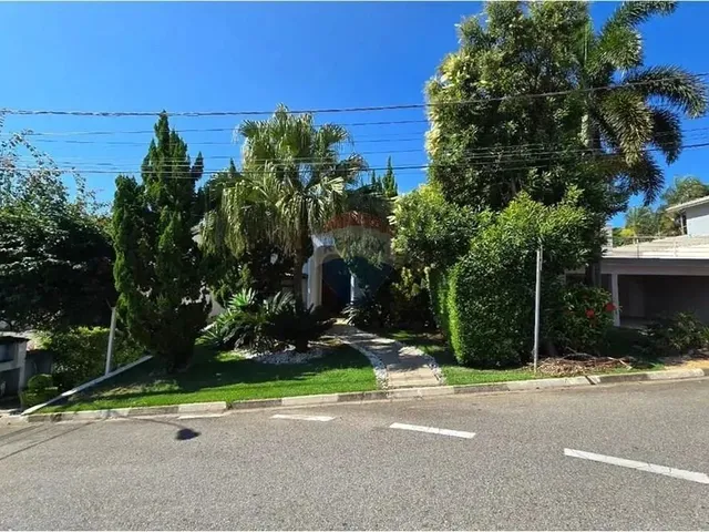 Imagem: Casa pra Locação com 4 Suítes e Área