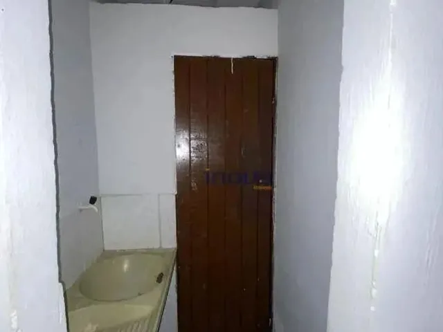 Imagem 15: Kitnet com 2 Dormitórios para Alugar, 40 M² por R$ 600,00/Mês - Manuel Sátiro