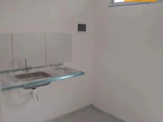 Imagem 10: Apartamento com 2 Dormitórios para Alugar, 33 M² por R$ 1.100/Mês - Fátima
