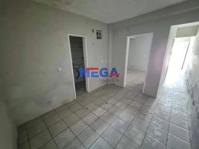 Imagem 2: Casa com 2 Quartos no Bairro Presidente Kennedy em Fortaleza, Ce