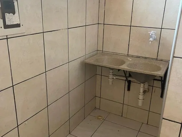 Imagem 8: Alugo Apto de 2 Quartos 55 M no Montese Ventilado e do Lado da Sombra