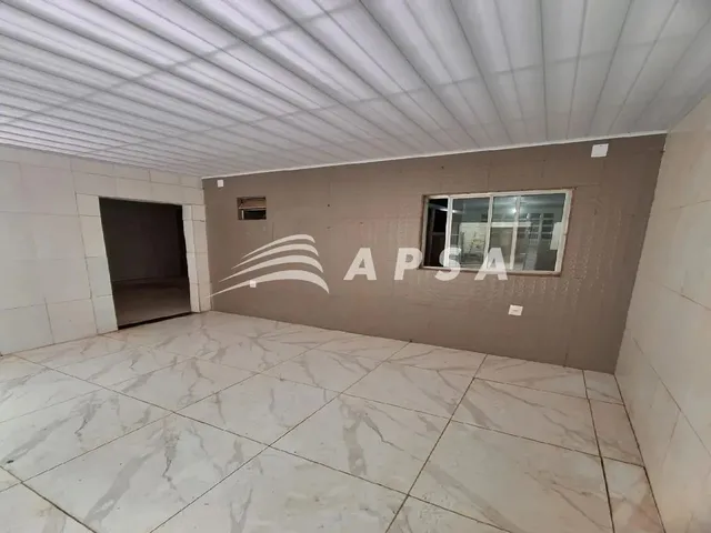 Imagem 8: Ampla Casa Térrea com 200 M² de Área Total, Bem Planejada e Ventilada. Possui 2