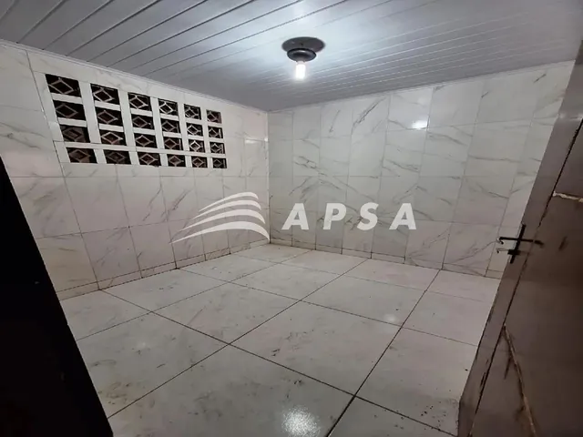Imagem 3: Ampla Casa Térrea com 200 M² de Área Total, Bem Planejada e Ventilada. Possui 2