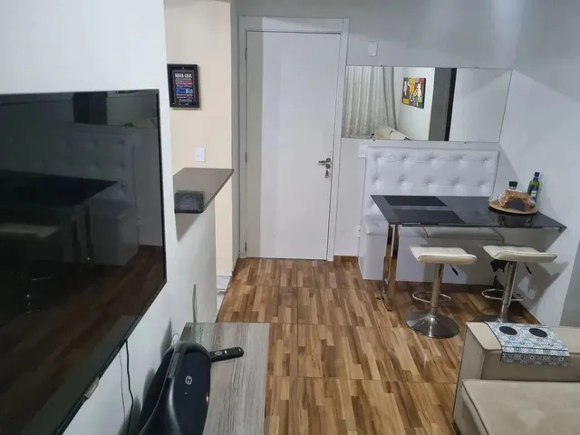 Imagem: O apartamento possui 2 Dormitórios, 1 Suíte, 1 Banheiro,