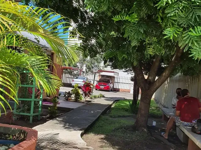 Imagem 2: Imóvel para Aluguel com 2 Quartos em Jatiúca - Maceió - Al
