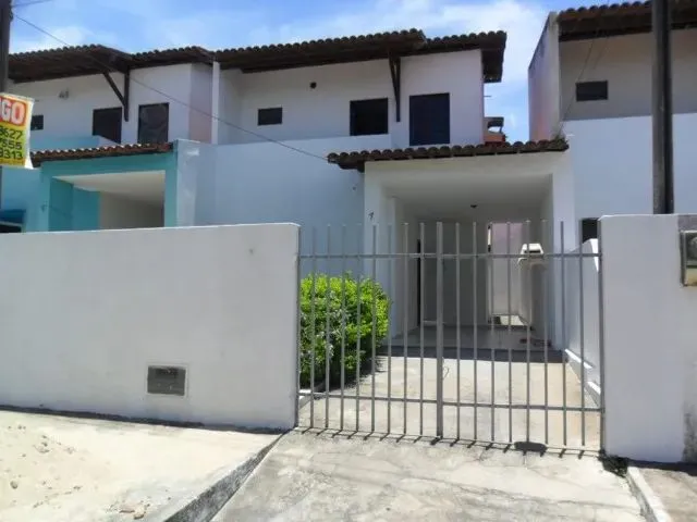 Imagem: Casa com Dois Pavimentos na Gruta de Lourdes