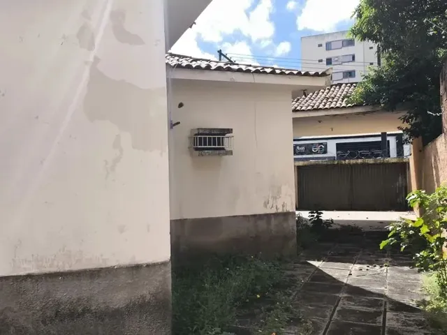 Imagem 12: Imóvel para Aluguel Tem 360 Metros Quadrados com 3 Quartos em Jatiúca - Maceió - Al