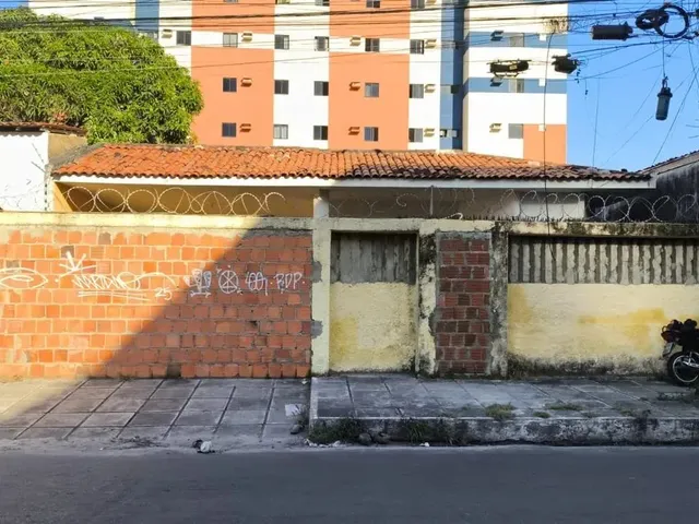 Imagem 10: Imóvel para Aluguel Tem 360 Metros Quadrados com 3 Quartos em Jatiúca - Maceió - Al