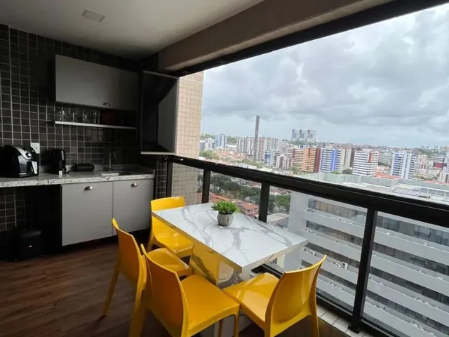 Imagem: O apartamento possui 3 Dormitórios, 1 Suíte, 2 Banheiros,