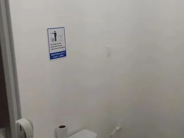 Imagem 9: Alugo Casa no Farol, 10 Cômodos, Comércio Ou Residência
