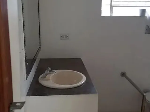 Imagem 6: Alugo Casa no Farol, 10 Cômodos, Comércio Ou Residência