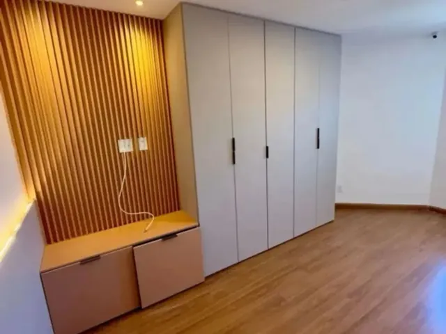Imagem 7: Alugo Apartamento 3/4 com Vista Mar e Dependência de Serviço ! R$10.000,00