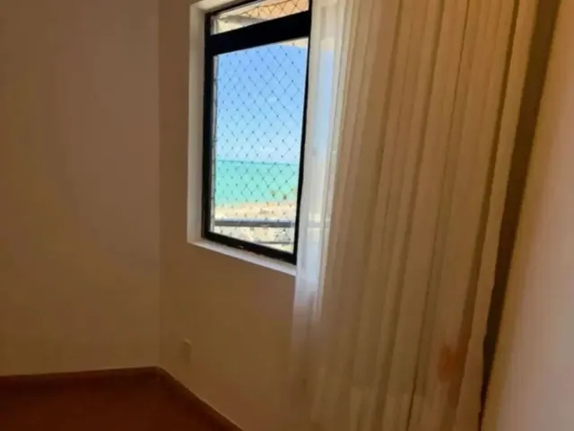 Imagem 8: Alugo Apartamento 3/4 com Vista Mar e Dependência de Serviço ! R$10.000,00