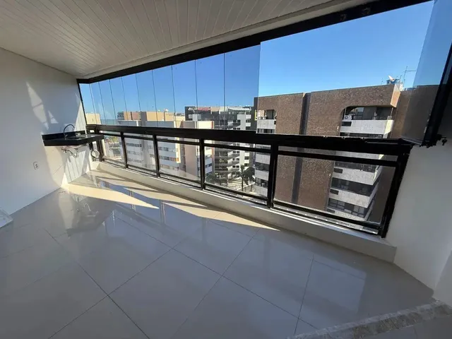 Imagem: 3/4 com Armários Fixos e Vista Mar