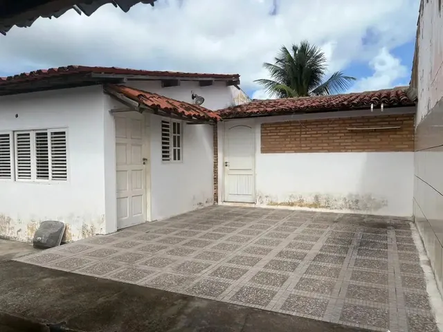 Imagem: A casa possui 2 Dormitórios, 1 Banheiro, 75m² de Área e