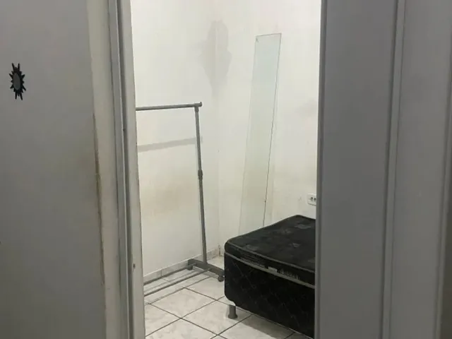 Imagem: Quarto na Jatiuca 800,00 ( Pessoa Organizada