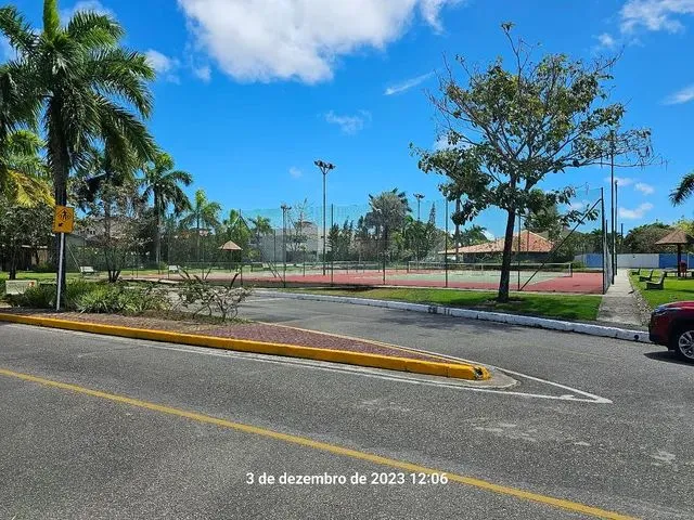 Imagem: A casa em condomínio possui 5 Dormitórios, 2 Suítes, 5