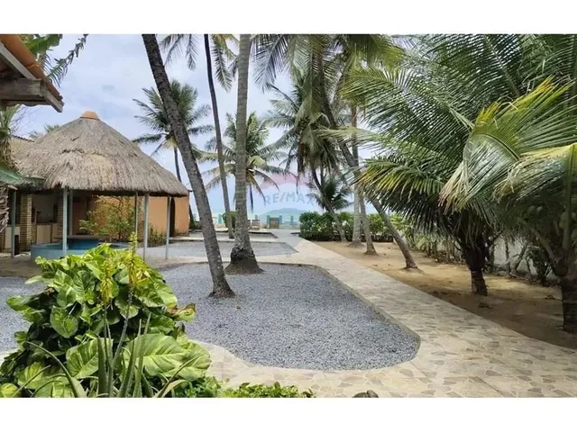 Imagem 13: Casa Pé na Areia em Garça Torta: Paraíso e Sofisticação