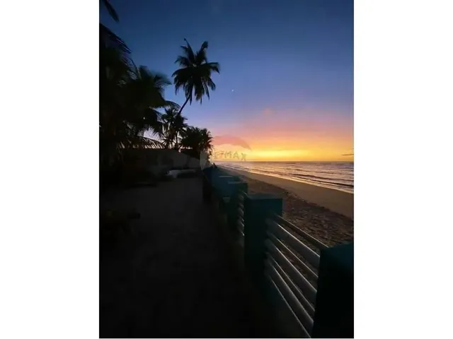Imagem 11: Casa Pé na Areia em Garça Torta: Paraíso e Sofisticação